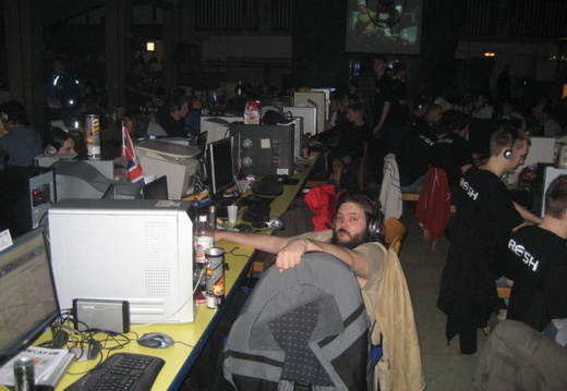 DECAY XIII - Dieses Album anzeigen DECAY XIII